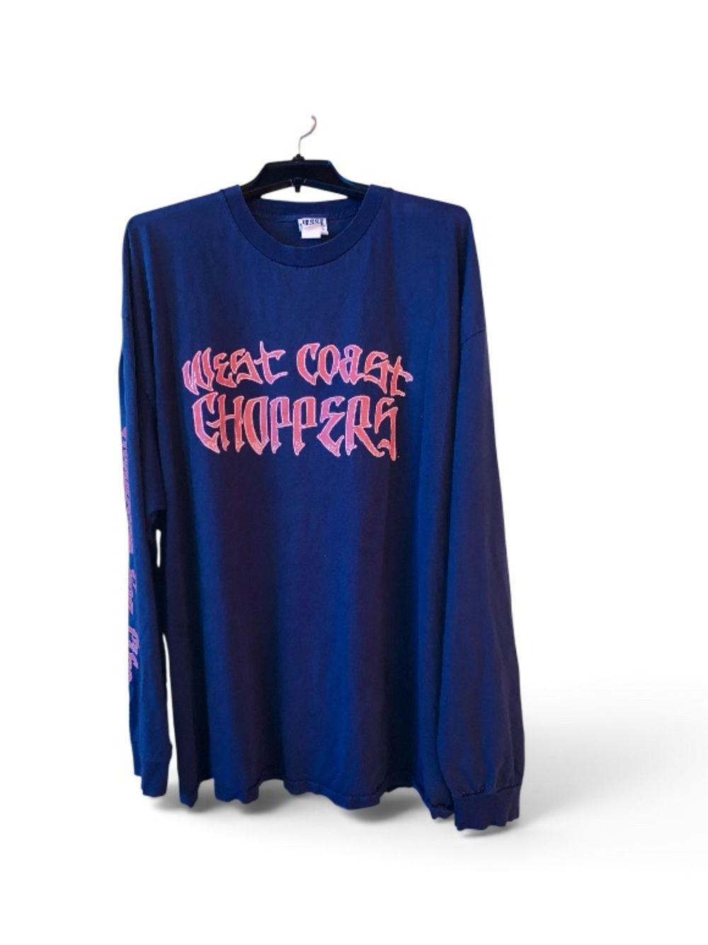 Crewneck Graphic Sweater in Navy and Pink